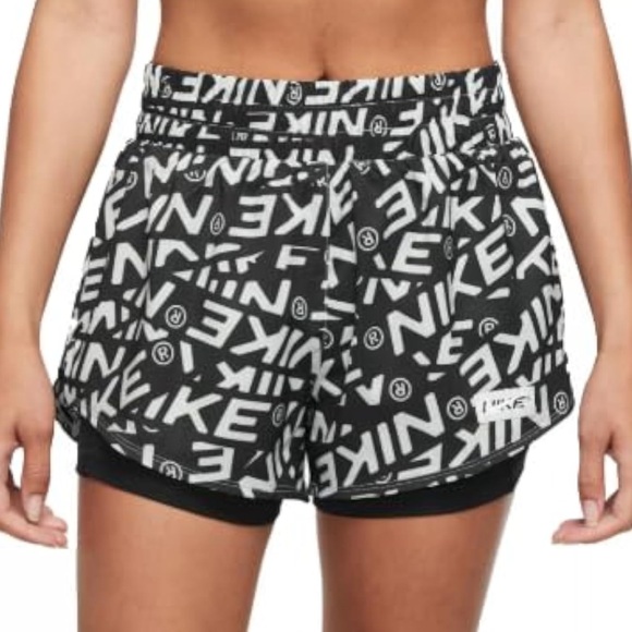 Nike One Women's Dri-FIT High-Waisted 3"‎ 2-in-1 Shorts Black XXL - Picture 1 of 6